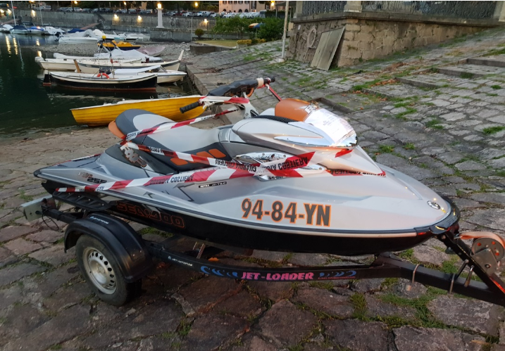 Guardia costiera multa acquascooter a Lesa: era senza assicurazione