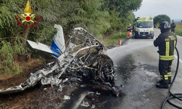 Miracolo nei cieli piemontesi, precipitano con un ultraleggero e ne escono illesi