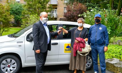 Cancro Primo Aiuto dona un’auto alla Croce Rossa di Novara per i servizi socio-assistenziali