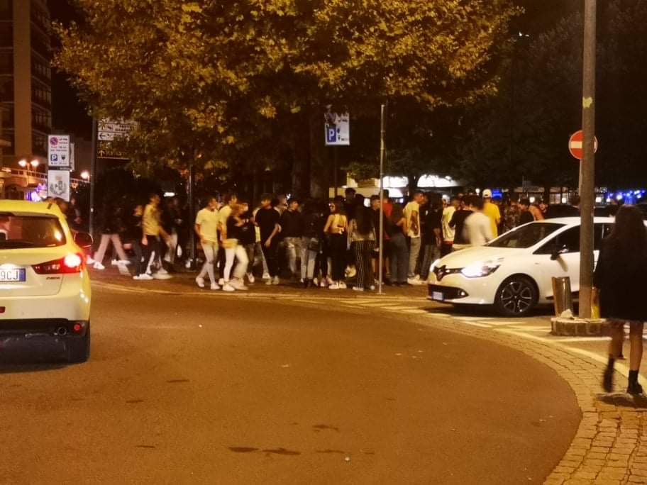 Tafferugli sabato sera ad Arona FOTO E VIDEO