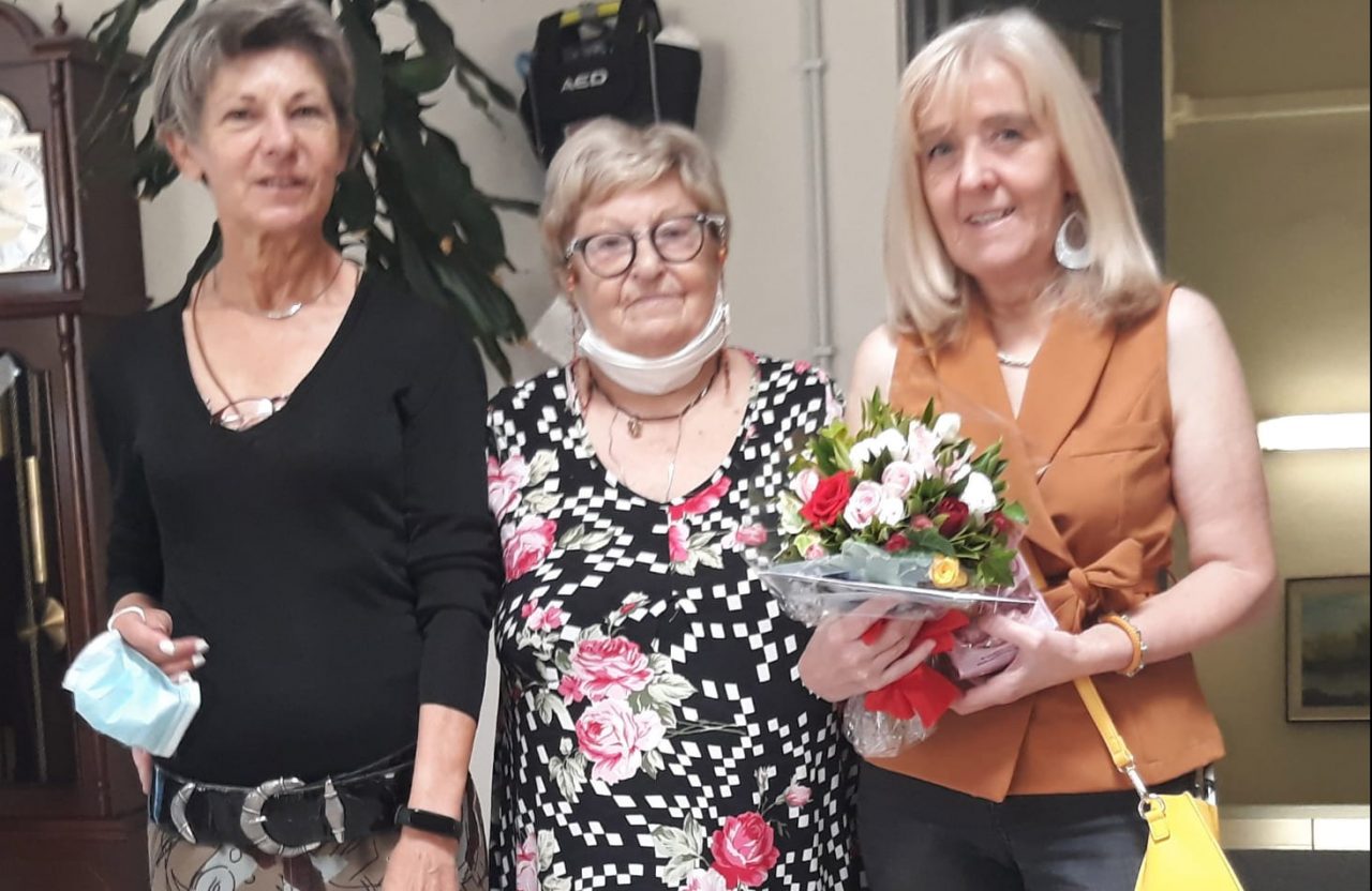 Il riconoscimento dell’Auser di Borgomanero per l’assistente sociale Moia