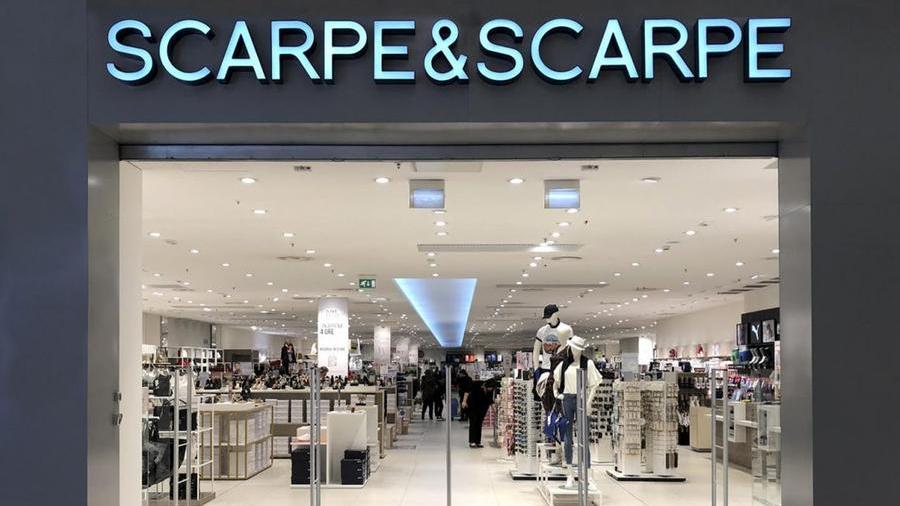 Crisi Scarpe & scarpe, chiudono 11 negozi: salvo quello di Castelletto Ticino