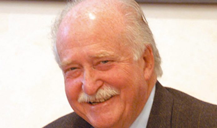 Novara addio a Ruggero Concone