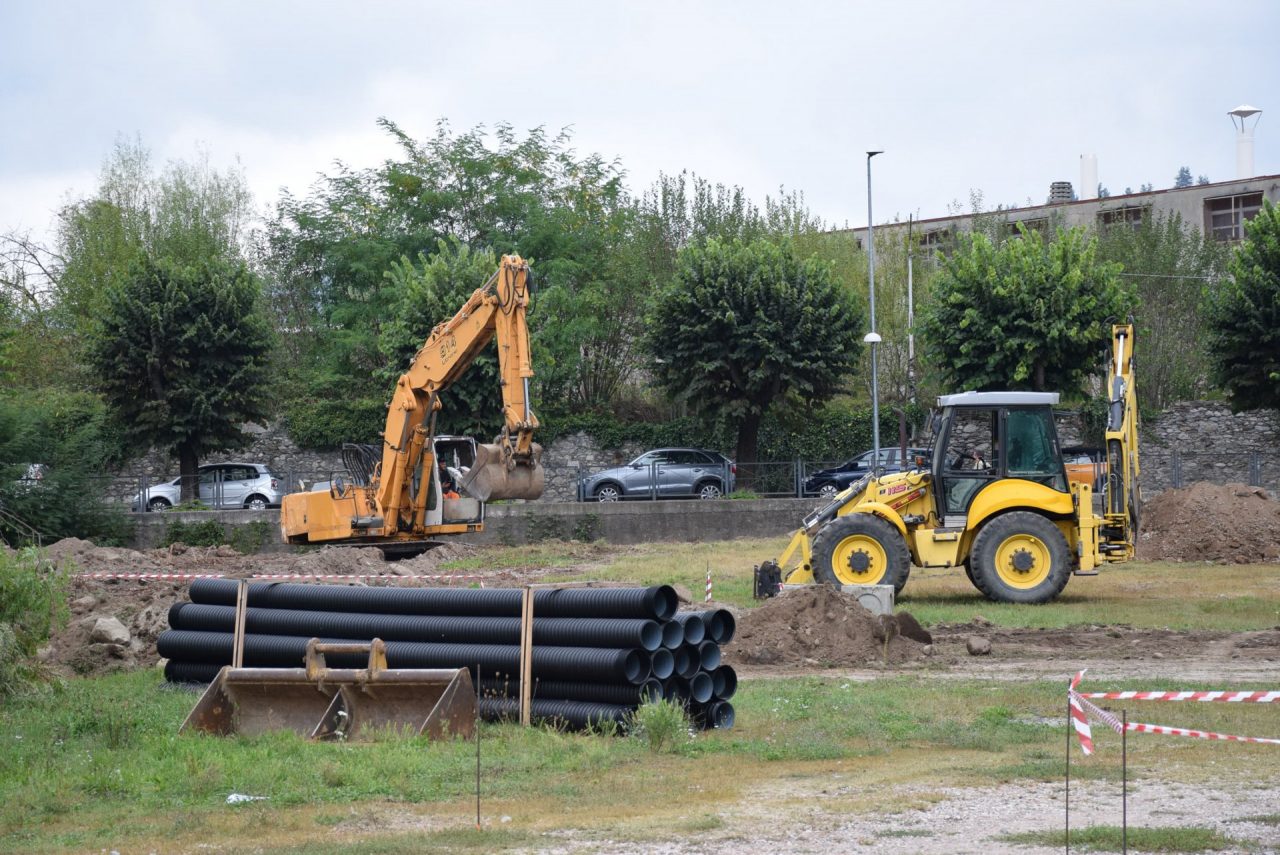 Nuovo parcheggio vicino al cimitero di Gozzano entro dicembre