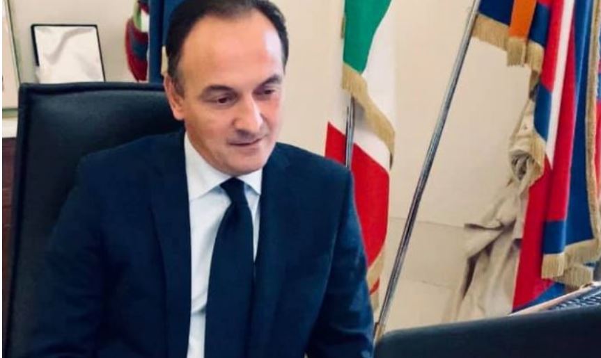 Scuola medie, Cirio: “In presenza da gennaio. Rivedremo il calendario”