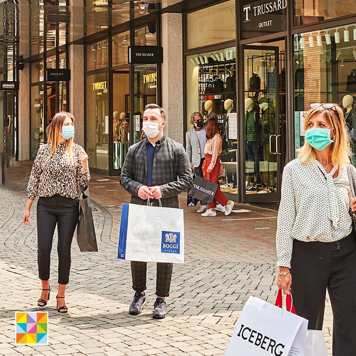 “Vicolungo non è un centro commerciale” L’outlet novarese riapre nel weekend