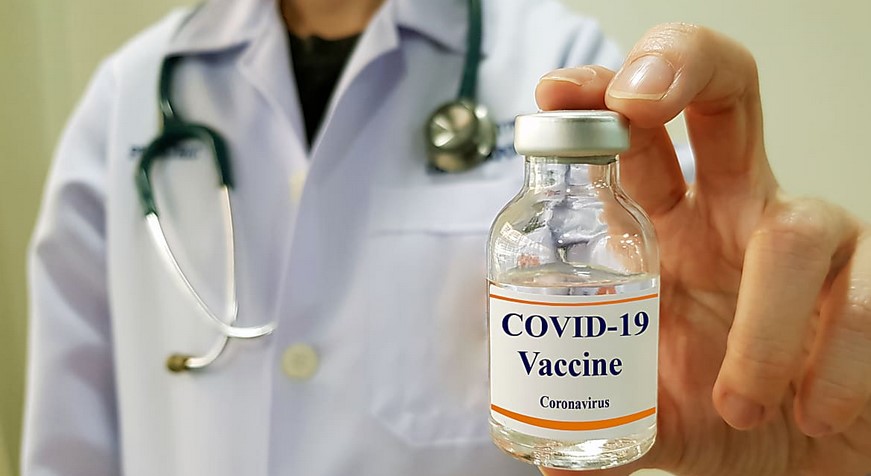 Vaccini, accesso diretto prime dosi prorogato al 30 novembre