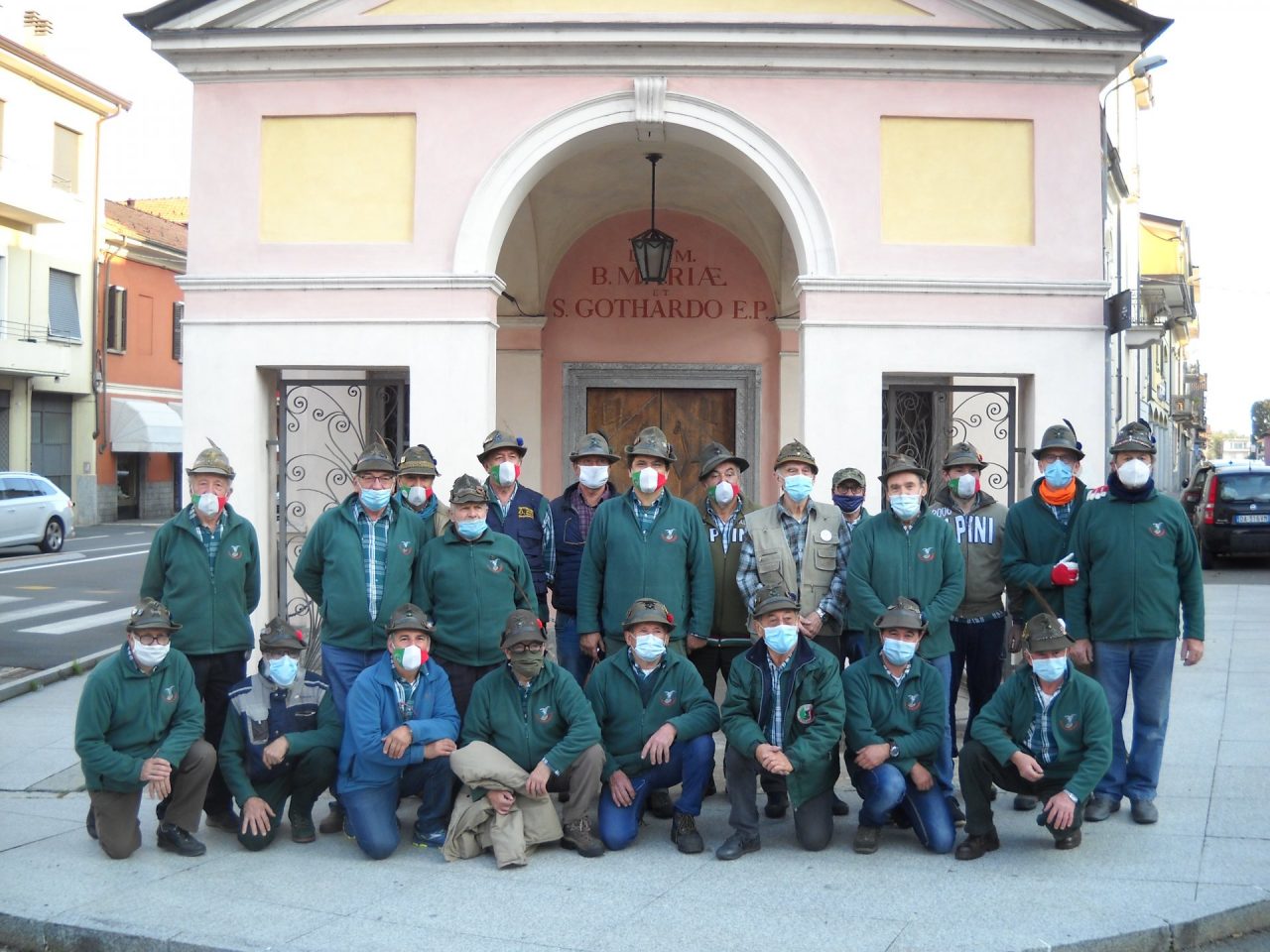 Neanche la pandemia ha fermato la beneficenza degli Alpini di Borgomanero