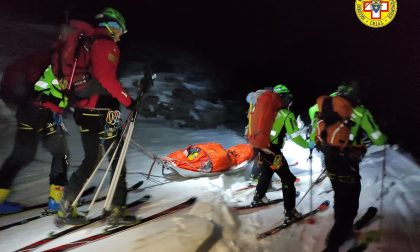 Intervento nella notte per salvare due ciaspolatori