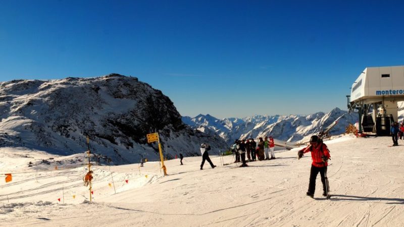 Dalla Regione Piemonte 2mila euro per ogni maestro di sci