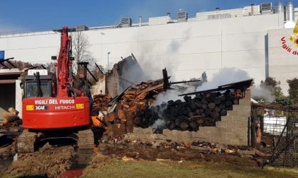 Maxi incendio nel Biellese: in azione anche i pompieri di Novara