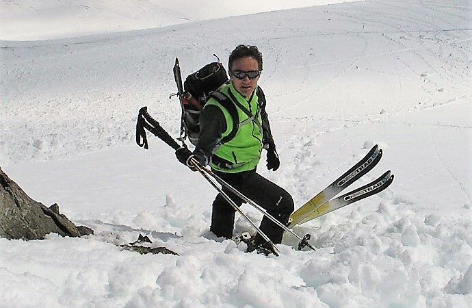 Morte presidente Cai travolto dalla valanga. I superstiti multati per violazione del Dpcm