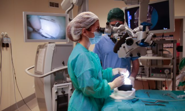 All’Università di Torino un simulatore per allenare i giovani neurochirurghi: è il primo al mondo