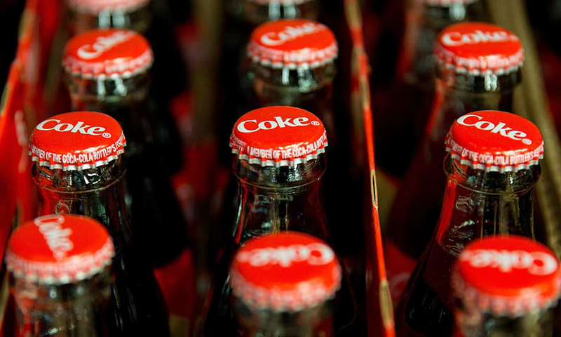Coca Cola annuncia: 100% di plastica riciclata nelle bottiglie in Pet