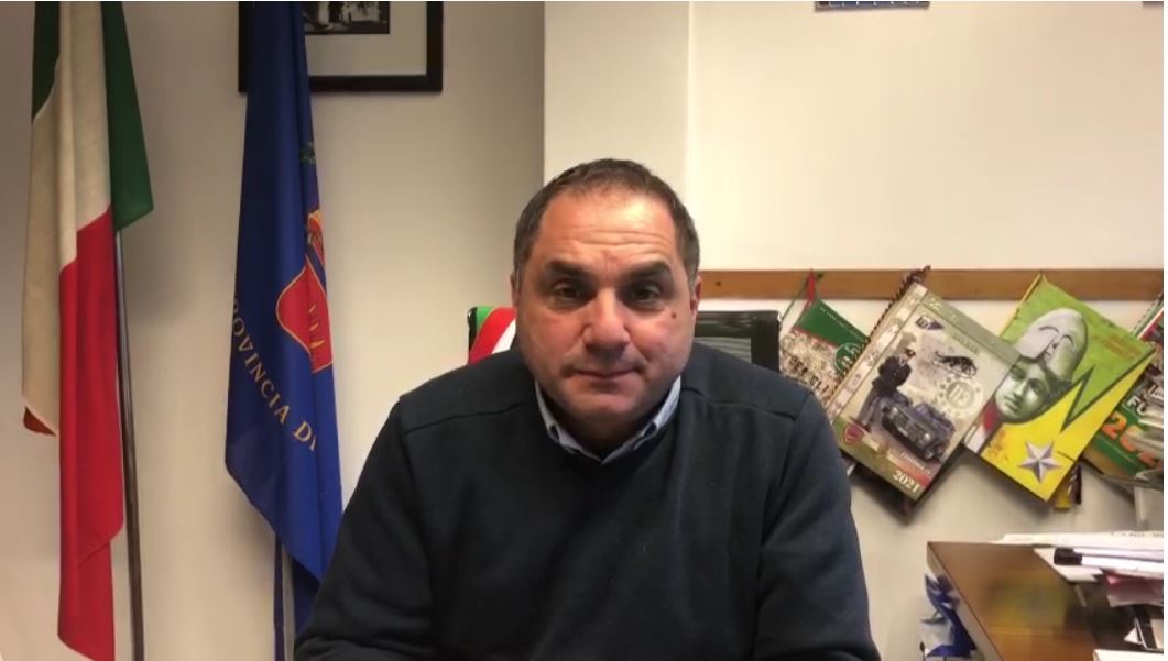 Covid a Castelletto: i positivi sono 69, il video del sindaco