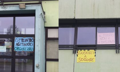 La protesta al Fermi di Arona: "Il futuro non è a distanza"