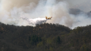 Fiamme in Ossola: bruciano i boschi della valle Cannobina