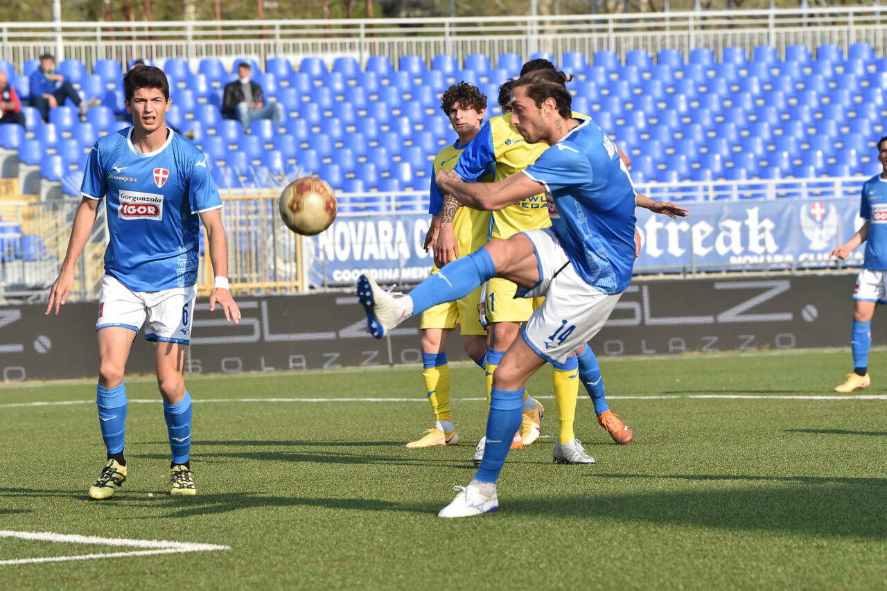 Per il Novara calcio solo un punto nell’uovo di Pasqua
