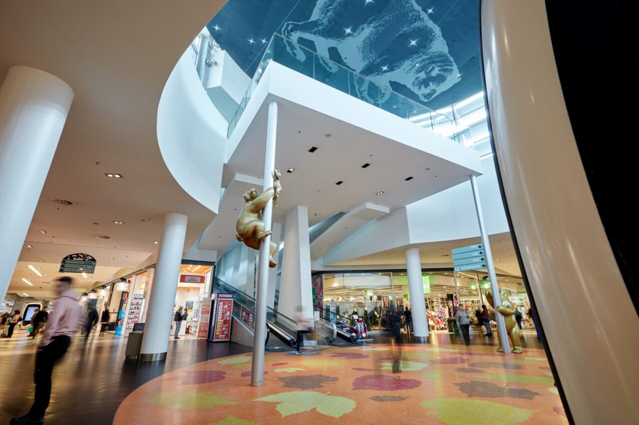 Bonus di 2.000 euro per i negozi situati all’interno dei centri commerciali