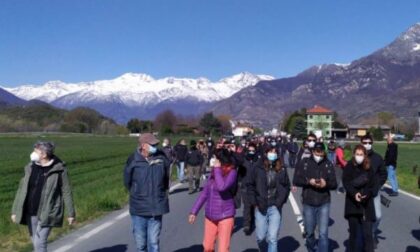 Ancora proteste e scontri violenti in Val di Susa: i sindaci del territorio “alleati” con anarchici e No Tav