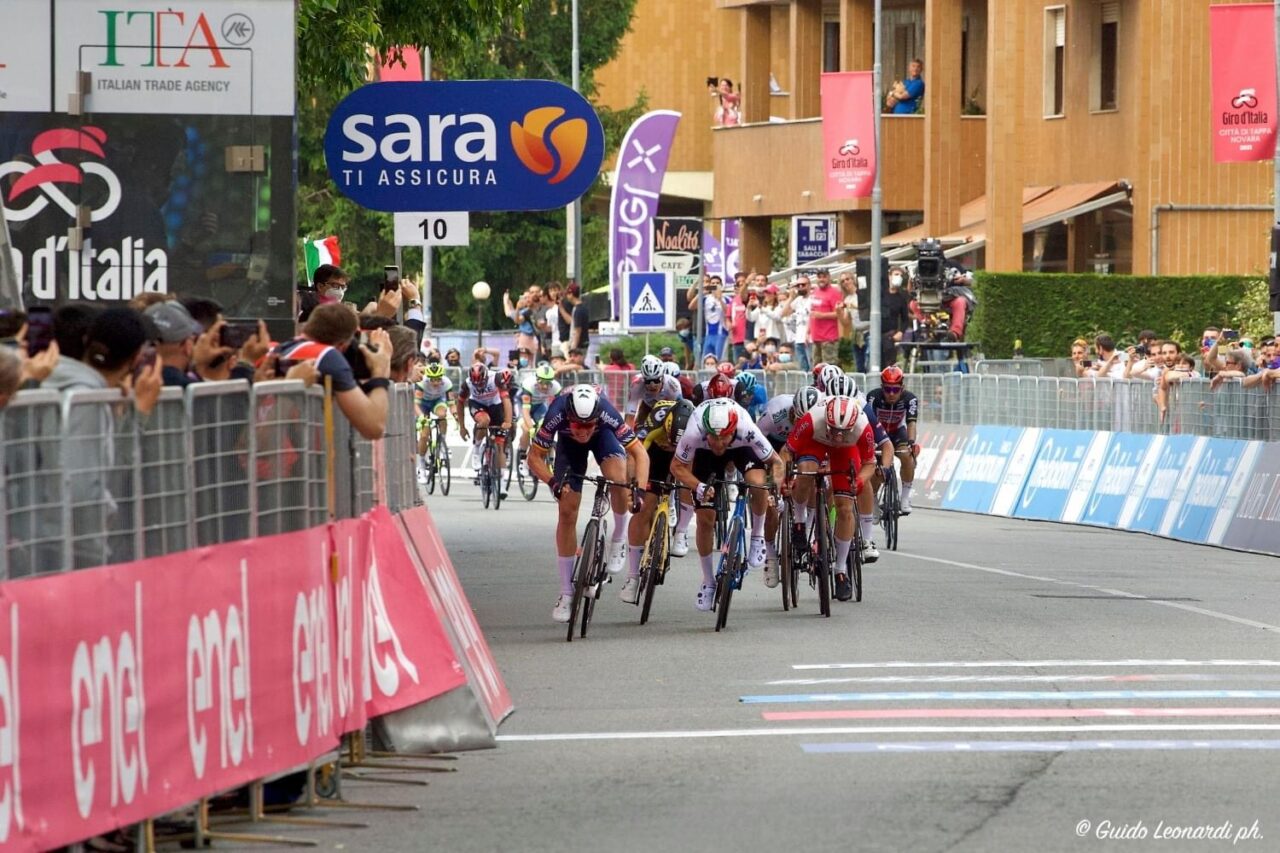 Venerdì il Giro d’Italia ripassa da Novara