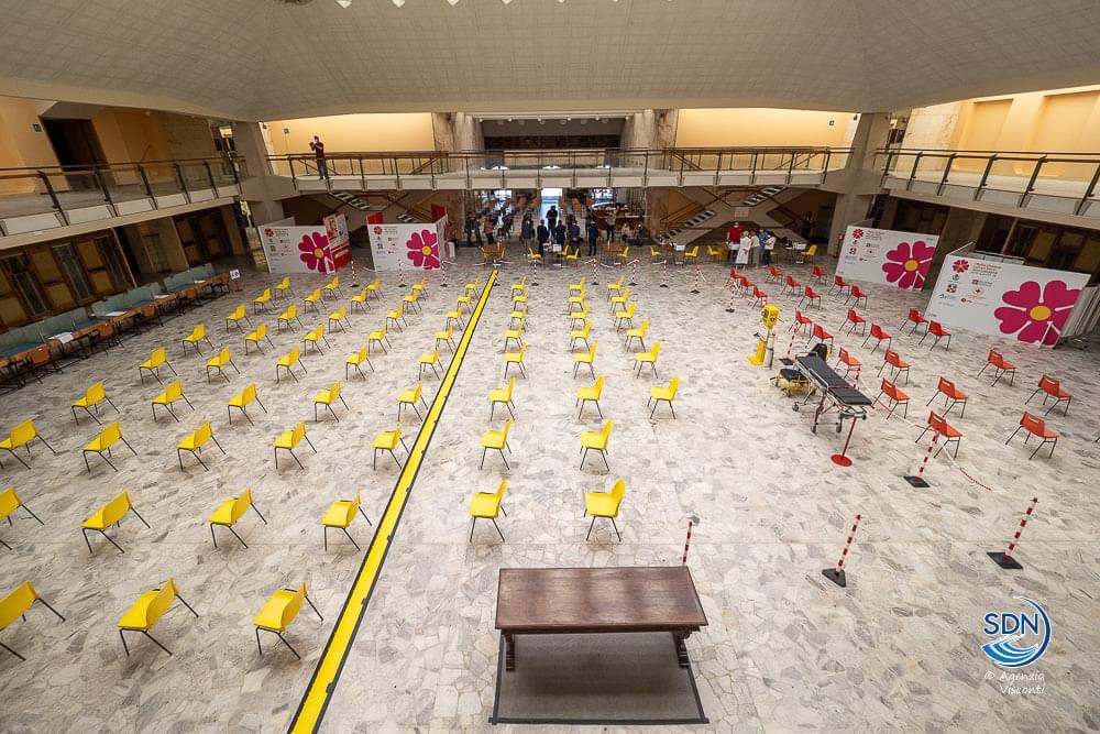 Open Night al Salone Borsa venerdì: si vaccinano gli Over 30