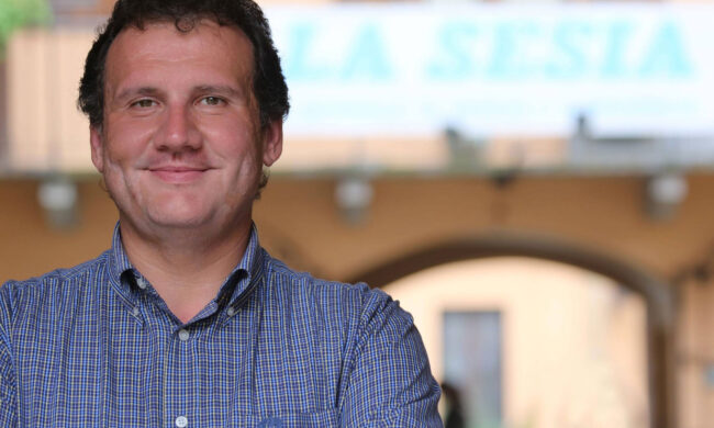 Giornalista muore a 52 anni stroncato da un infarto