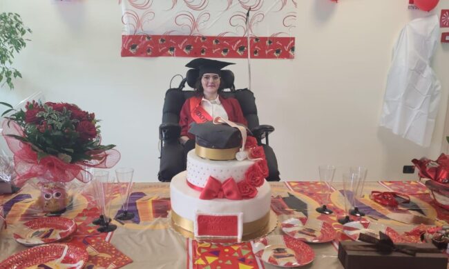 Addio ad Alessia: la 25enne affetta da una grave malattia si era appena laureata in ospedale