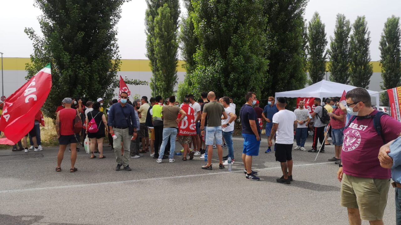Domani manifestazione a Novara per Adil, il sindacalista investito e ucciso: strade chiuse