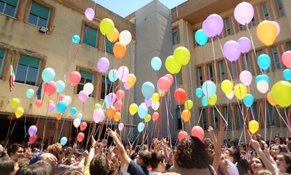 Gli auguri della Diocesi agli studenti novaresi: “Donare, donarsi, affidarsi”