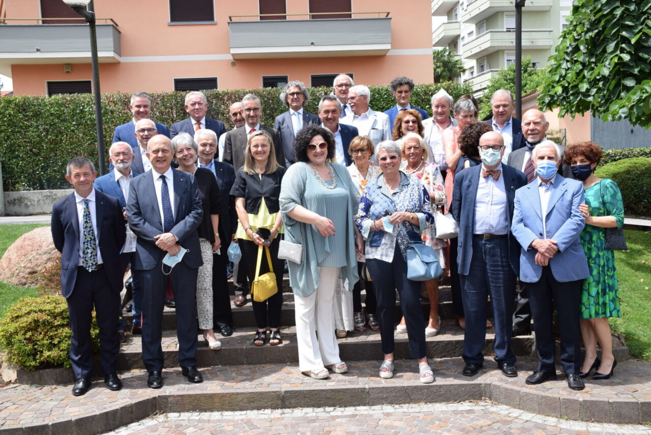 A Borgomanero confermata per un altro anno la presidenza di Tinivella ai Lions Host