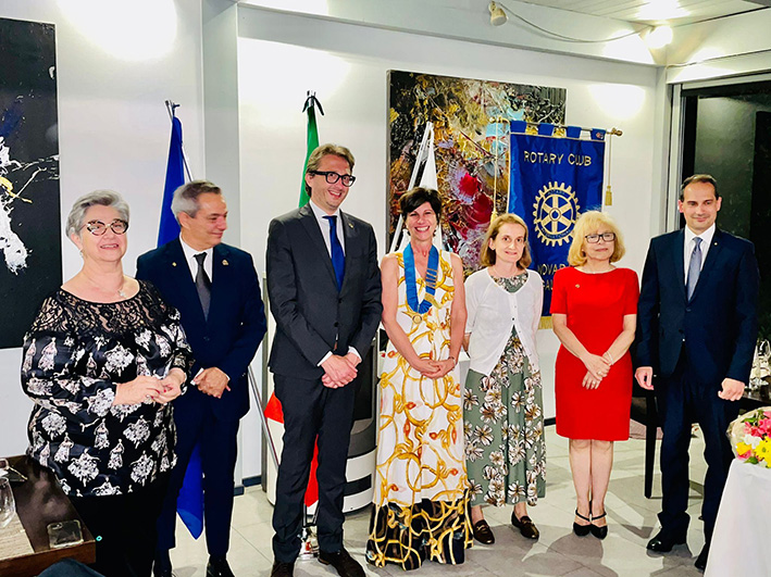 Rotary Club Novara San Gaudenzio: nuova presidente Svetlana Momo