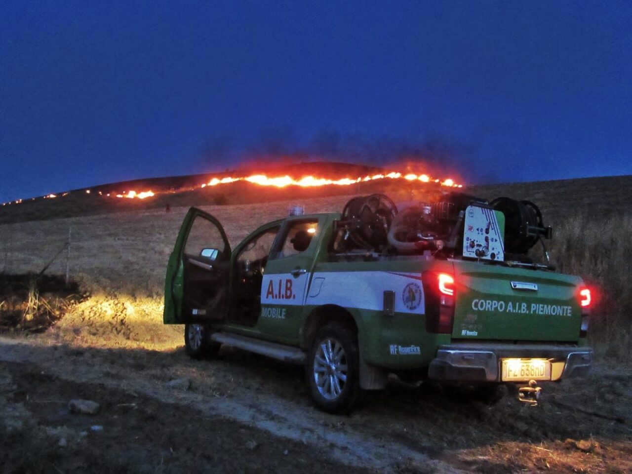 Incendi boschivi, il Piemonte in aiuto alla Calabria