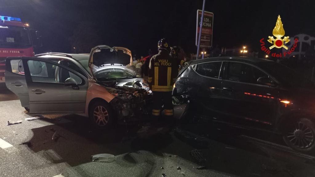 Incidente sul Sempione a Castelletto: coinvolte sei persone