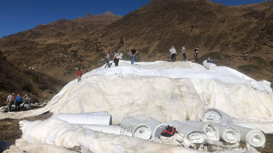 Val Formazza: pista da fondo pronta grazie alla neve conservata in estate