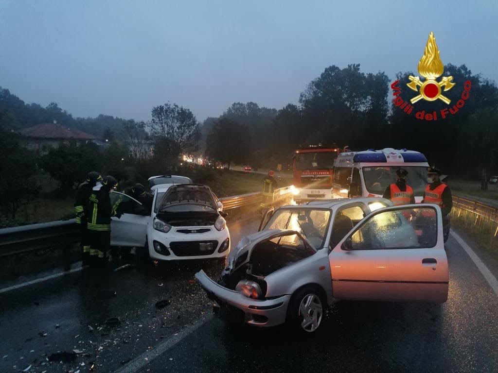 Incidente a Cureggio: coinvolti anche due bambini