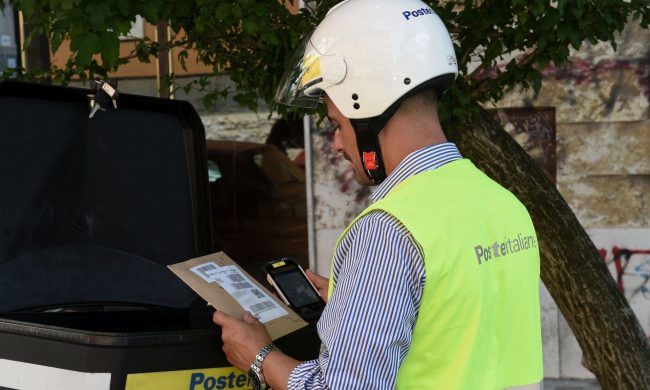 Poste italiane: i portalettere del Novarese fanno 41 volte il giro della Terra