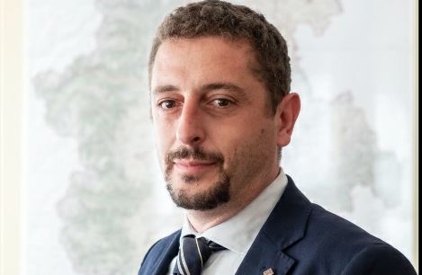 Assegnata postazione del pontile di Solcio all’idroambulanza della Croce Rossa