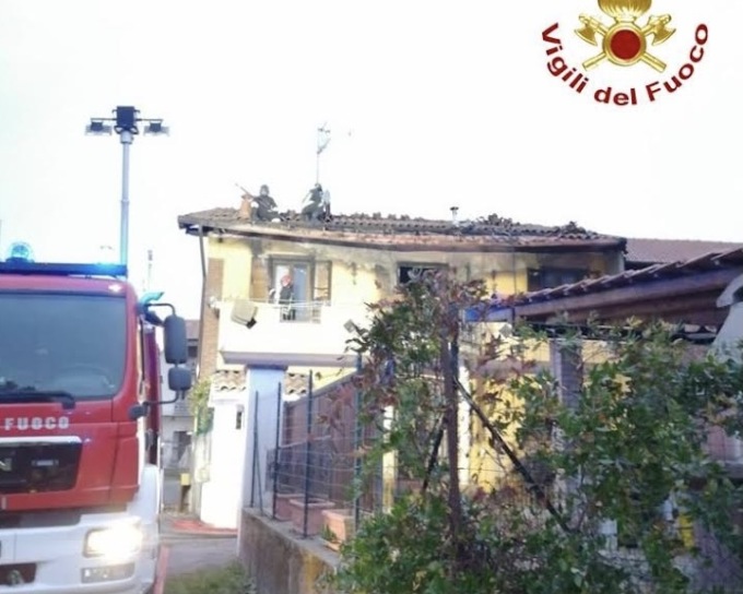 Incendio in un appartamento a Veruno