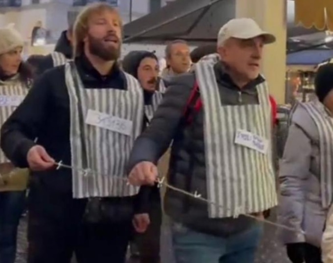 Sospesa dal sindacato la promotrice della manifestazione No Green pass di Novara