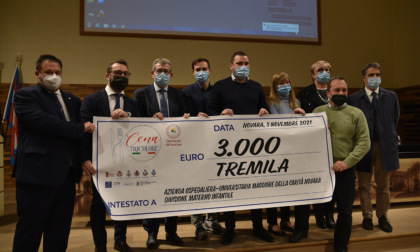 Dalla "Cena tricolore" una donazione per la pediatria del Maggiore