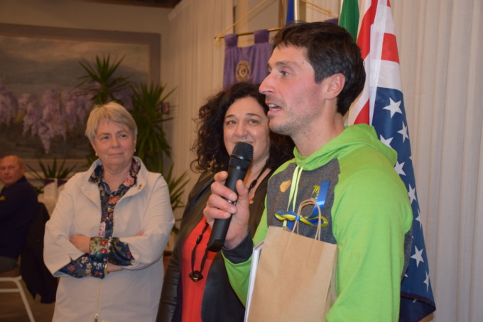 A Borgomanero i due Lions club cittadini “in cordata” contro la violenza sulle donne