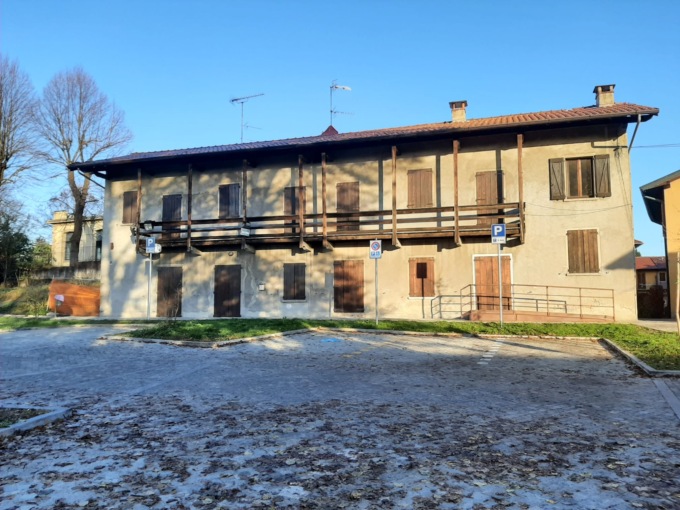 Comando polizia locale di Castelletto: si allungano i tempi per i lavori