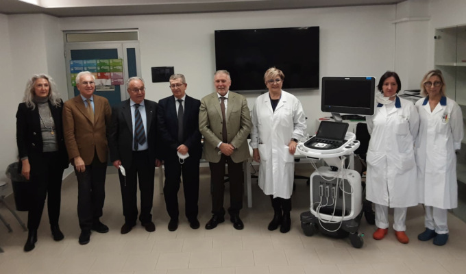 Opera Pia Eletto Lualdi dona ecografo alla pediatria del Maggiore