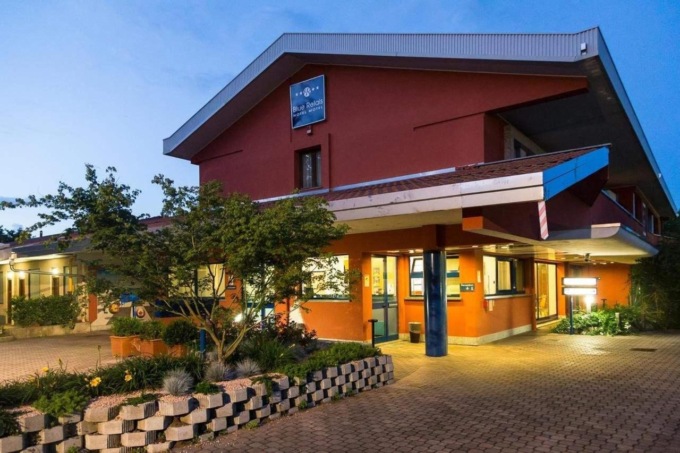 A Castelletto Ticino i tamponi rapidi si fanno in motel