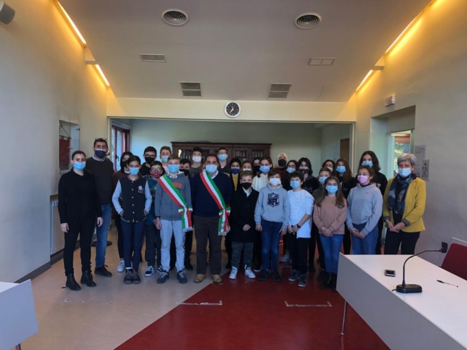 Castelletto: eletti i nuovi rappresentanti del Consiglio comunale dei ragazzi