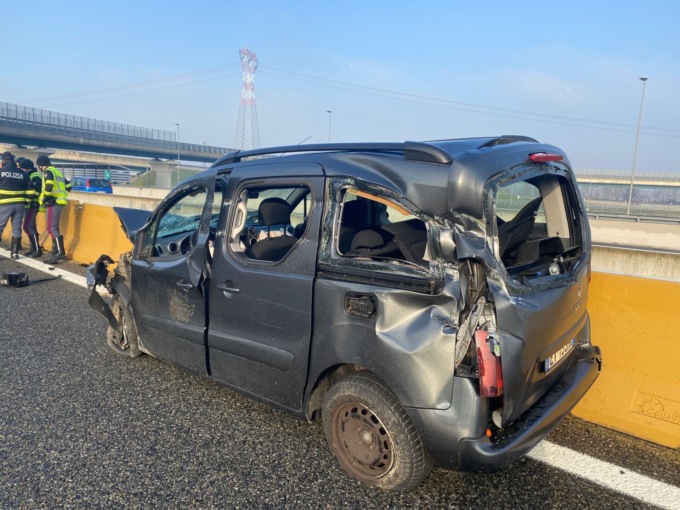 Incidente mortale in autostrada a Novara