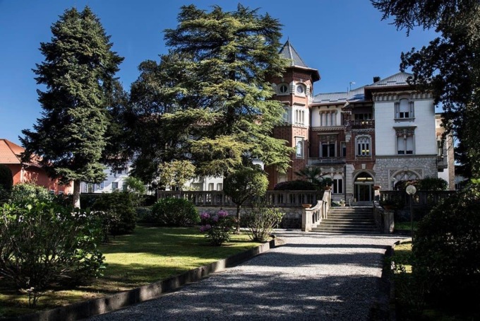 Nuovo centro vaccinazioni Covid alla Clinica San Carlo di Arona