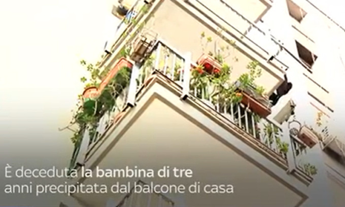 Morte Fatima, la madre accusa il compagno: “L’ha lanciata di sotto apposta perché avevamo litigato”