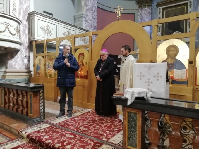 Il vescovo ha incontrato la comunità ucraina del Novarese